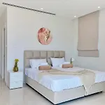 Sea Pearl Seaview - Oriana