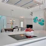 Sea Pearl Seaview - Oriana Villa *