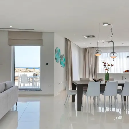 Sea Pearl Seaview - Oriana Villa