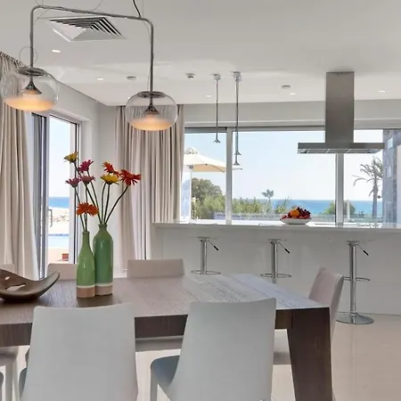 Sea Pearl Seaview - Oriana Villa